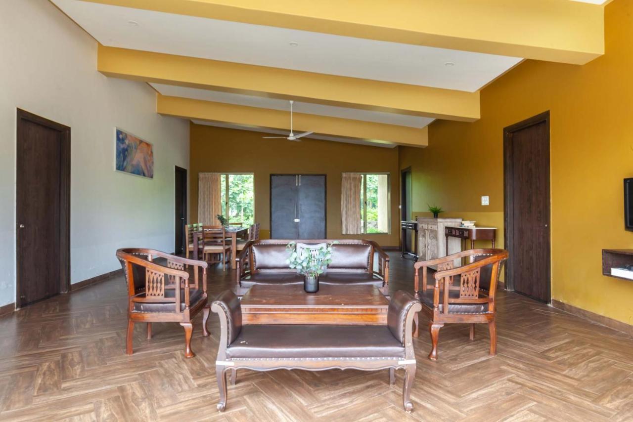Stayvista'S Shivom Villa 2 - A Serene Escape With Views Of The Valley And Lake Lonavala Exterior foto
