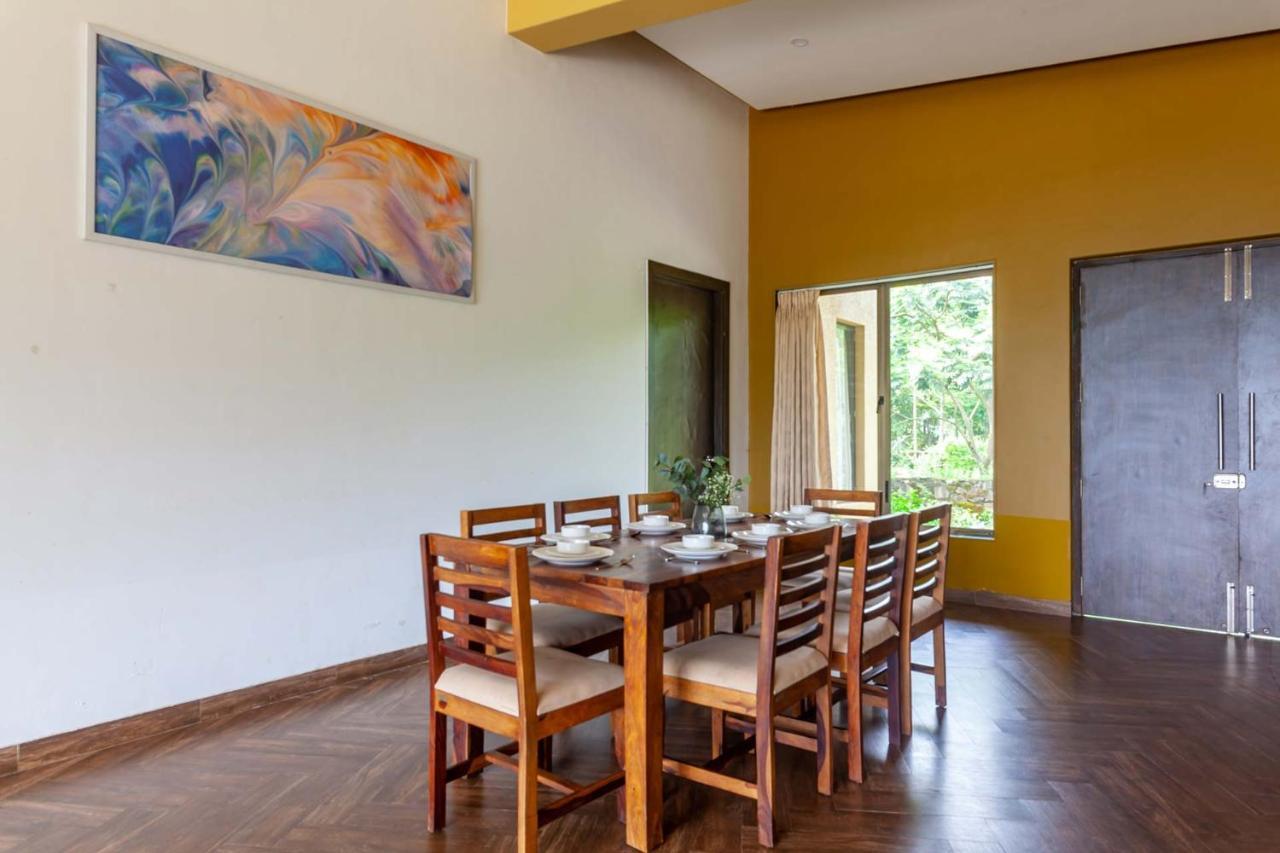 Stayvista'S Shivom Villa 2 - A Serene Escape With Views Of The Valley And Lake Lonavala Exterior foto
